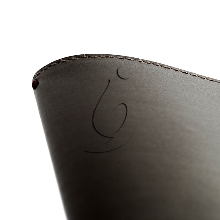 Adolpho Cód: 153512 CSR A4