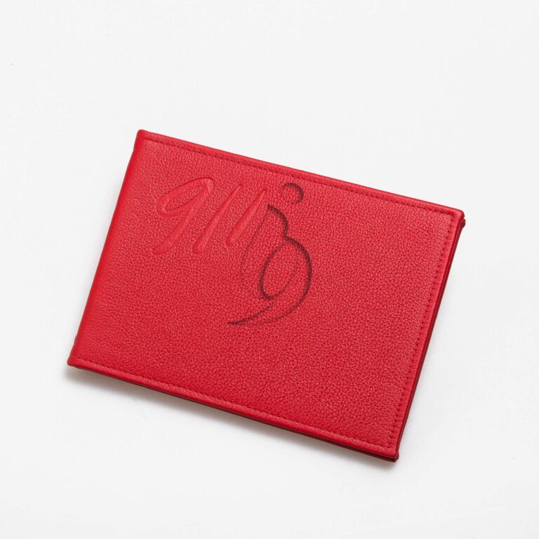 Cardápio de couro natural fechado deitado c8