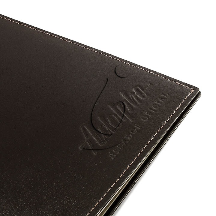 Adolpho Cód: 153512 CSR A4