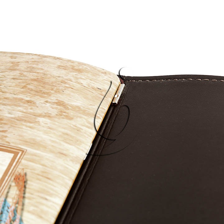 Adolpho Cód: 153512 CSR A4